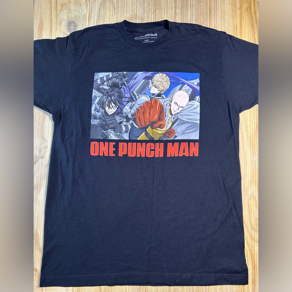 Black and Red One Punch Man Short Sleeve Tee - size Large (fits slim)